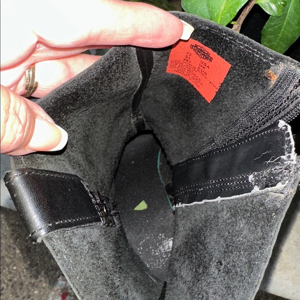 Harley-Davidson Women's Black leather Moto Boots with studs. Women’s size 7 1/2. - Picture 8 of 11